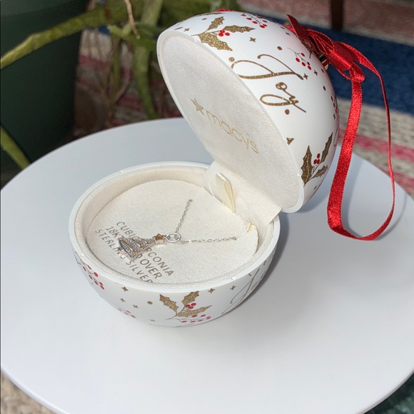 Onia Jewelry - Onia Silver and Gold Christmas Tree Pendant Necklace